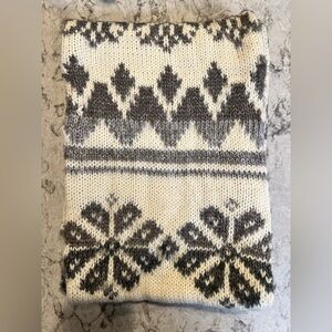 Snowflake Printed Infinity Scarf